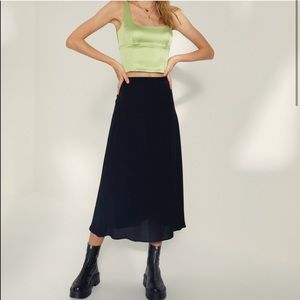 WILFRED BLACK MIDI SKIRT